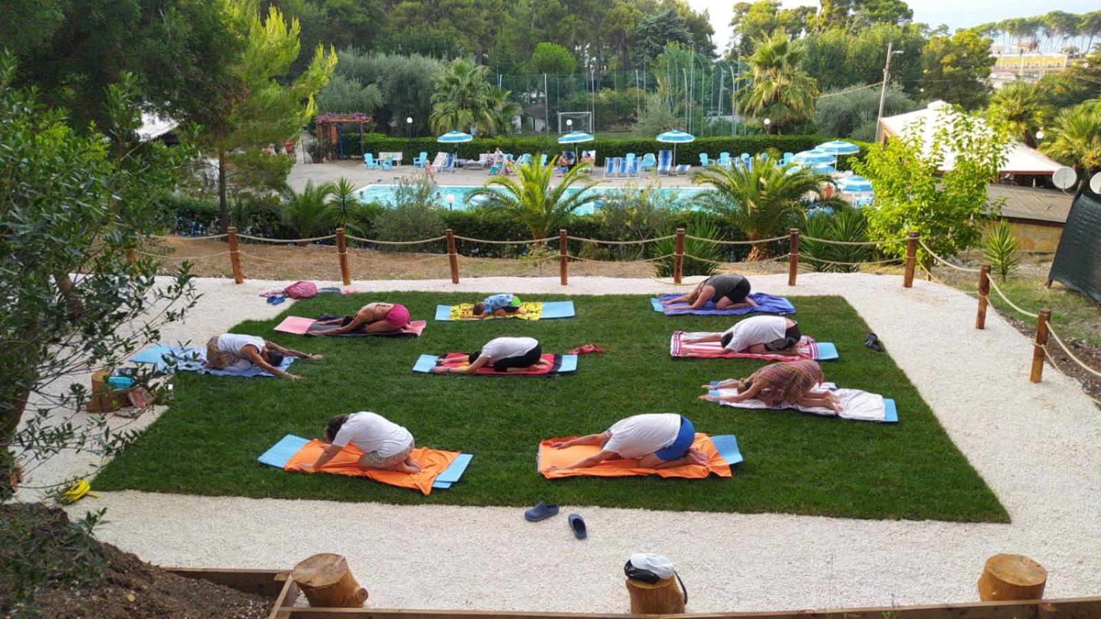 Camping Villaggio Internazionale Сан-Менайо Экстерьер фото