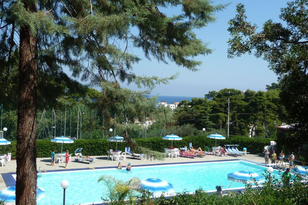 Camping Villaggio Internazionale Сан-Менайо Экстерьер фото